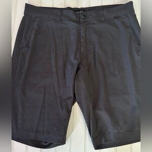 TRAVIS MATHEW mens size 33 dark grey golf shorts